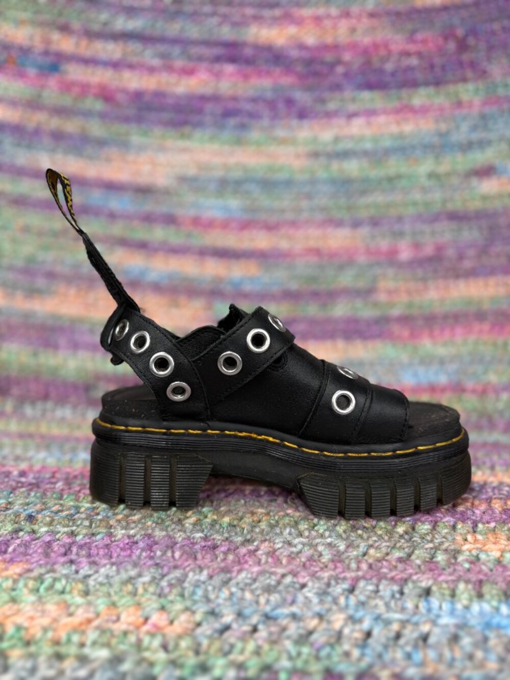 Dr.Martens Ricki HDW Sandals Womens size 6 (missing ankle strap) - Picture 4 of 6